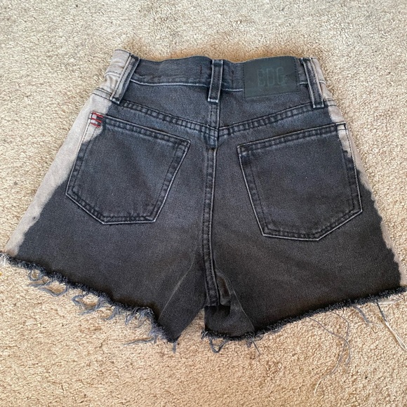 UO A-Line Short - Picture 2 of 7